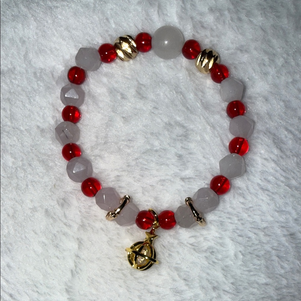 Elegant Red, White and Gold Beaded Bracelet